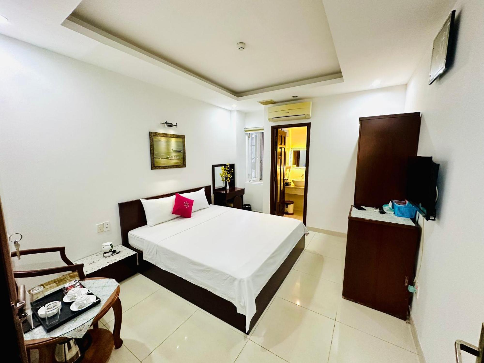 Redflower Hotel โฮจิมินห์ซิตี้ ภายนอก รูปภาพ